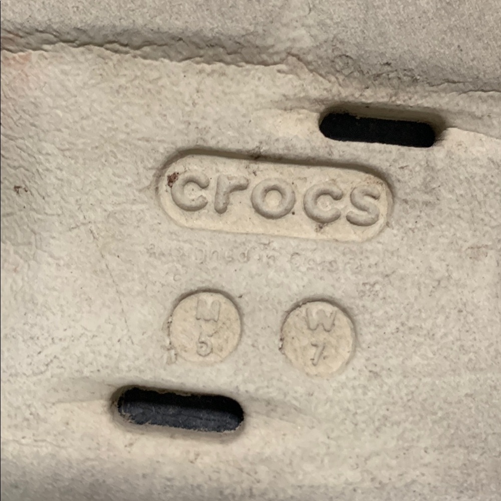 Crocs Echo Beige Clogs Size 7 - image 7